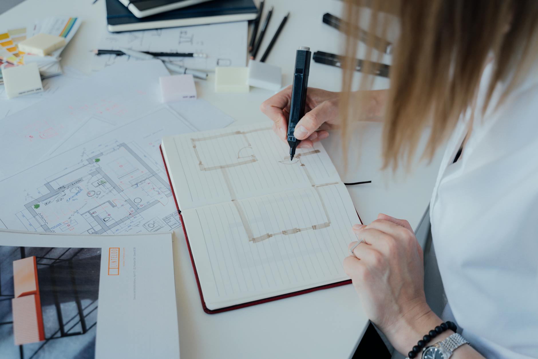 Travauxduweb.com : Mon Avis d'Expert SEO Déco – Utile ou Non ?