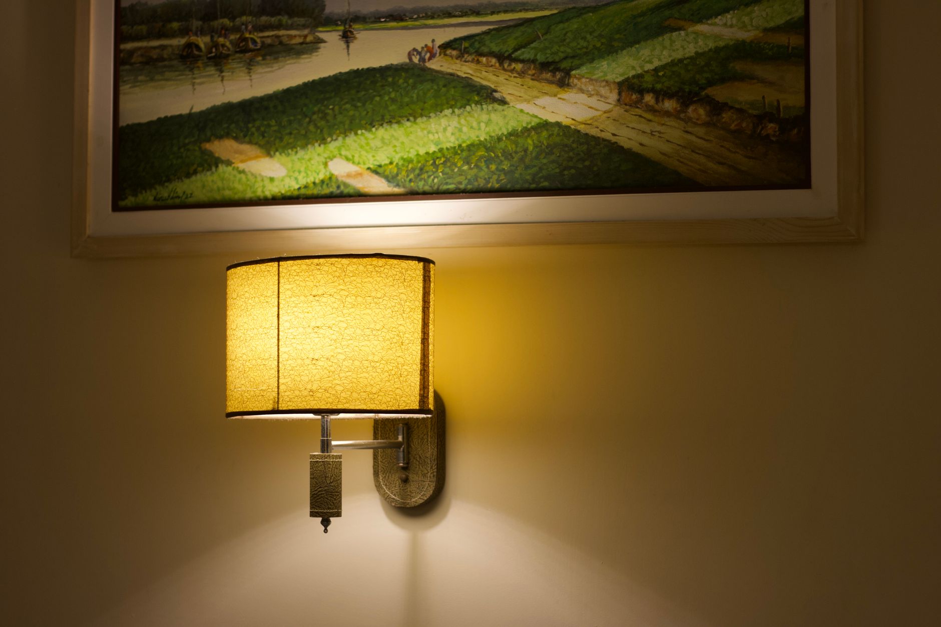 elegant art lighting design for paintings