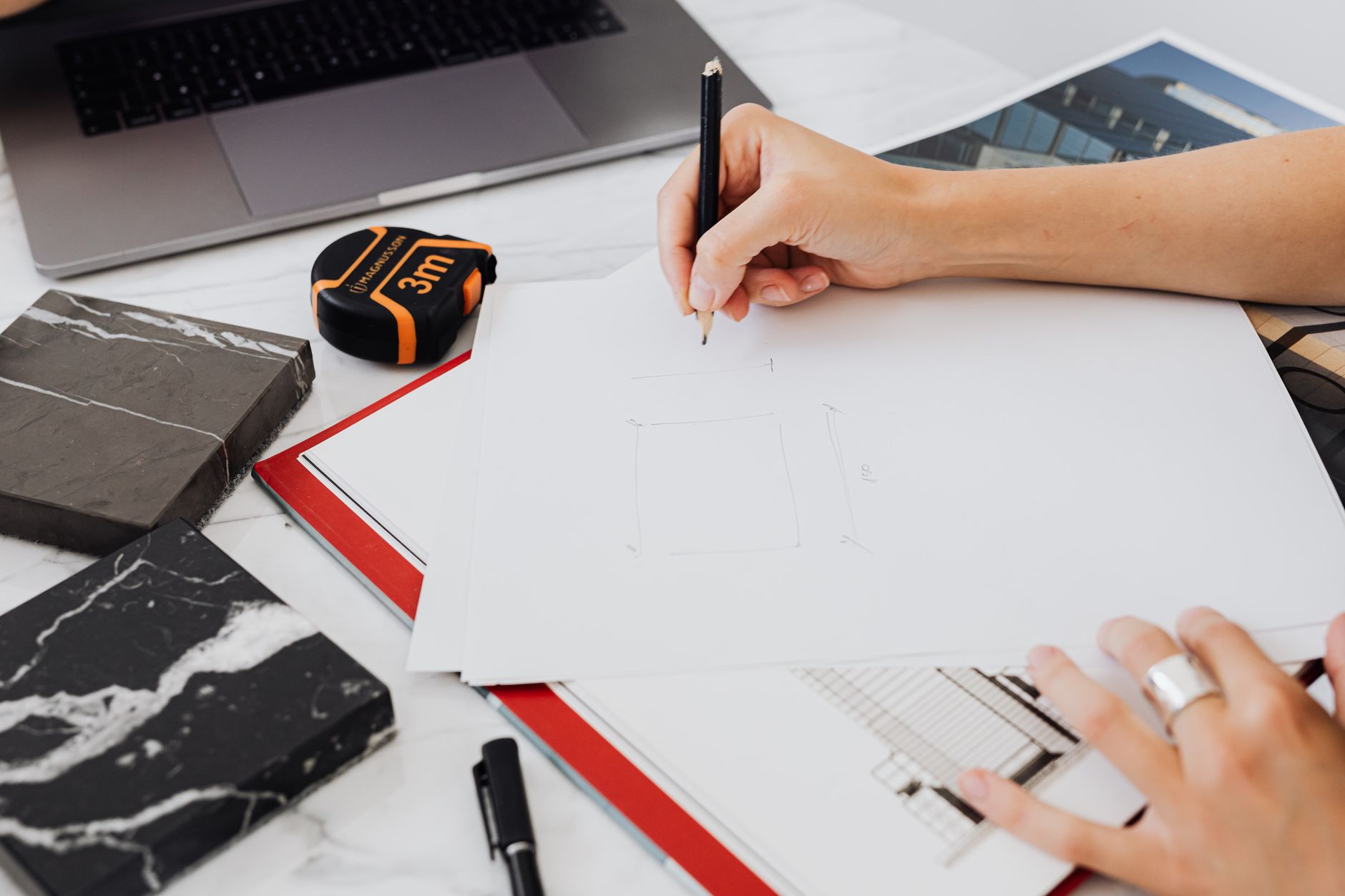 Notre guide : Comment choisir la bonne suspension pour sa salle à manger ?